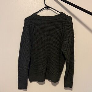 Time and Tru Dark Green Crew Neck Sweater